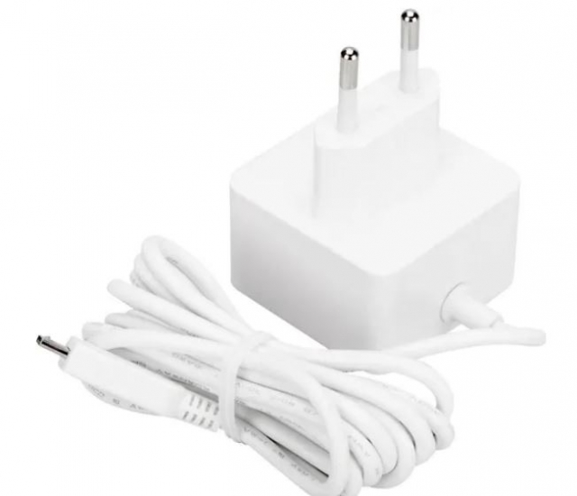 Raspberry Pi virallinen verkkovirtasovitin, micro USB, 5,1V 2,5A,musta