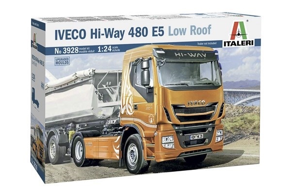 Italeri 1:24 IVECO Hi-Way 480 E5 (Low Roof)