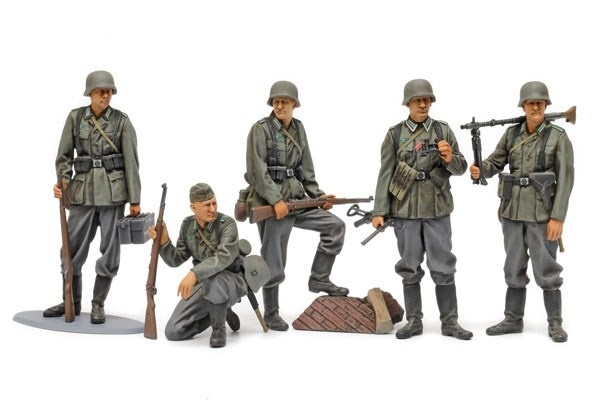 Tamiya 1:35 German Infantry Set (Mid-WWII)