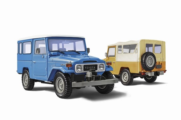 ITALERI 1:24 Toyota Land Cruiser BJ-44 Soft/Hard Top