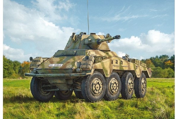 ITALERI 1:35 Sd.Kfz 234/2 Puma