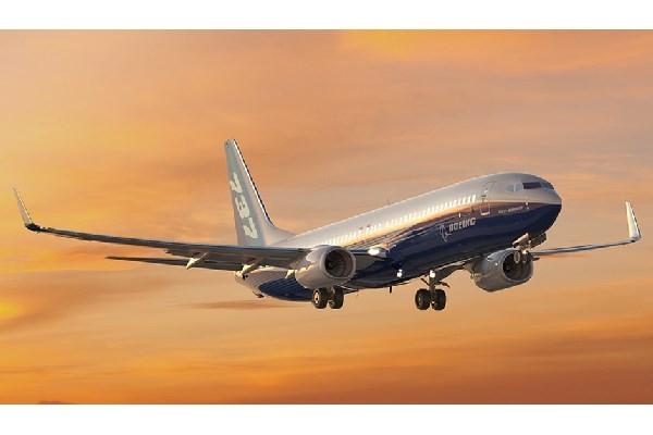 Revell Model Set Boeing 737-800 1:288