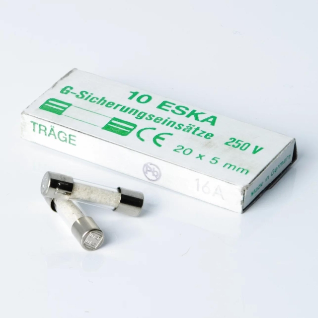 Nordic Quality Glassäkring - slow, 16A