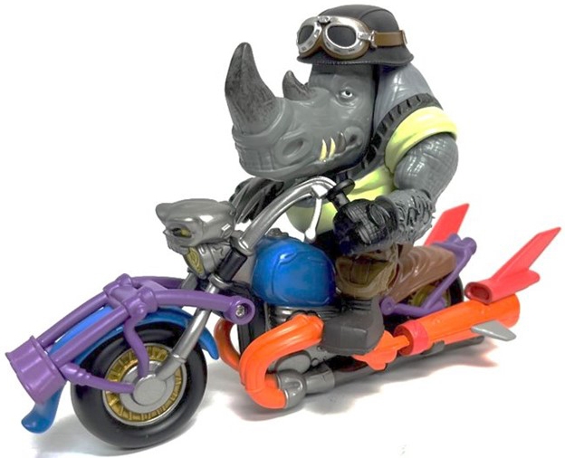 Teenage Mutant Ninja Turtles : Rocksteady Chopper Cycle -figuuri + moottoripyörä