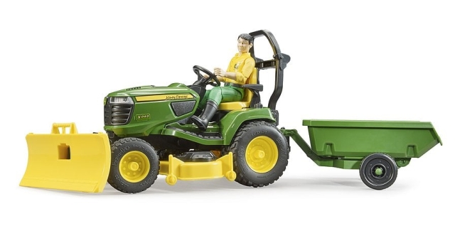 Bruder BWorld John Deere nurmikkotraktori perävaunulla ja puutarhurilla (62104)