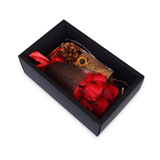 MikaMax Red Rose Musta laatikko (04470)