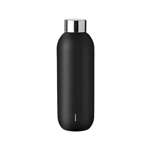 Stelton Keep Cool tyhjiöeristetty pullo 0,6 L (musta)