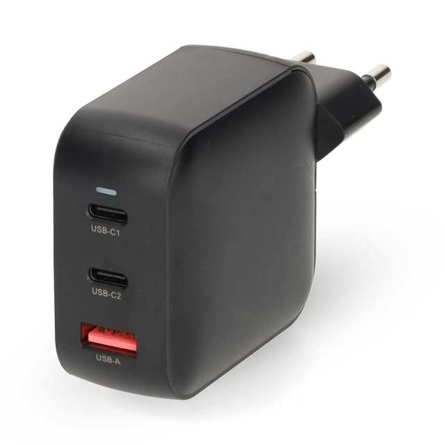 Nedis Seinälaturi | 100 W | GaN | PD3.0 | Pikalataus-toiminto | 2.5 / 3.0 / 5.0 A | Lähtöliitäntöjen määrä: 3 | USB-A / 2x USB-C™ | Automaattinen Jännitteen Valinta | Musta