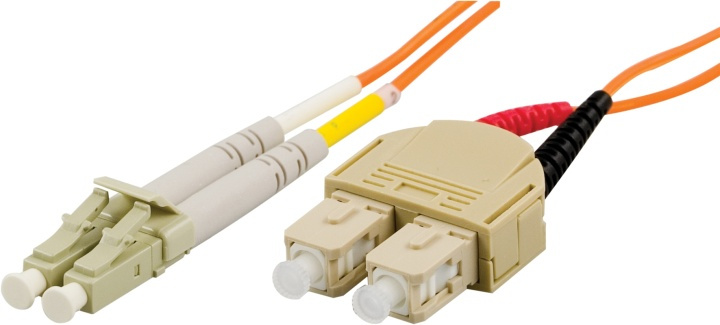 Kuitukaapeli LC-SC duplex, multimode, 62,5/125, 1m ryhmässä TIETOKOONET & TARVIKKEET / Kaapelit & Sovittimet / Verkko / Kuitukaapelointi @ TP E-commerce Nordic AB (38-17062)