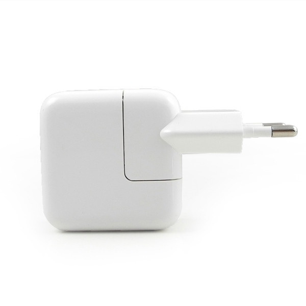 12W USB-virtalähde iPhonelle, valkoinen ryhmässä ÄLYPUHELIMET JA TABLETIT / Laturit & Kaapelit / Seinälaturi / Seinälaturi USB @ TP E-commerce Nordic AB (38-28552)