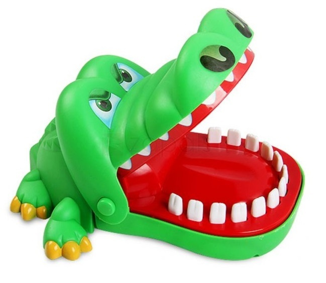 Peli Crocodile Dentist - Vihreä ryhmässä LELUT, TUOTTEET LAPSILLE JA VAUVOILLE / Peli / Lasten pelit @ TP E-commerce Nordic AB (38-29347)