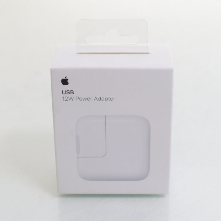 Apple 12W USB Strömadapter, iPad, iPhone, vit (MD836ZM/A) ryhmässä ÄLYPUHELIMET JA TABLETIT / Laturit & Kaapelit / Seinälaturi / Seinälaturi USB @ TP E-commerce Nordic AB (38-34705)