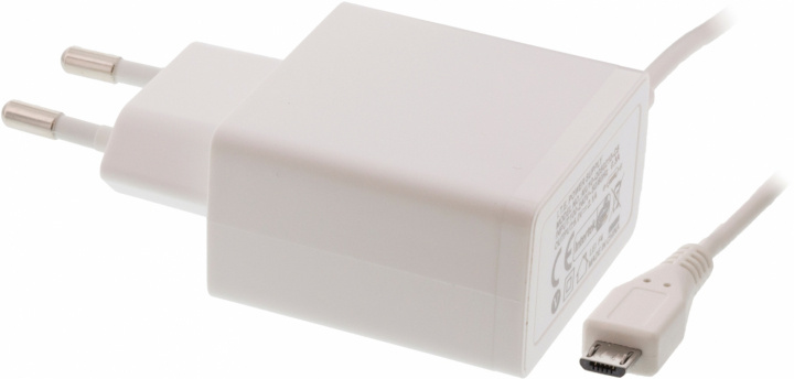 EPZI väggladdare 100-240V med integrerad Micro-B kabel 5V 1A 1m, vit (USB-AC87) ryhmässä ÄLYPUHELIMET JA TABLETIT / Laturit & Kaapelit / Seinälaturi / Seinälaturi microUSB @ TP E-commerce Nordic AB (38-34848)