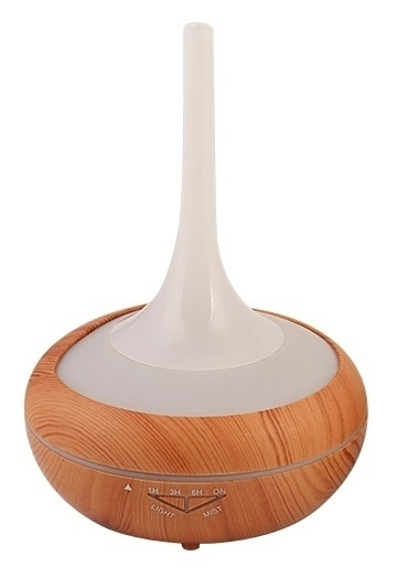 Puinen ilmankostutin LED-valo, vaalea puu 240 ml ryhmässä KOTI, TALOUS JA PUUTARHA / Tuulettimet ja ilmastointilaitteet / Ilmankostutin @ TP E-commerce Nordic AB (38-39995)