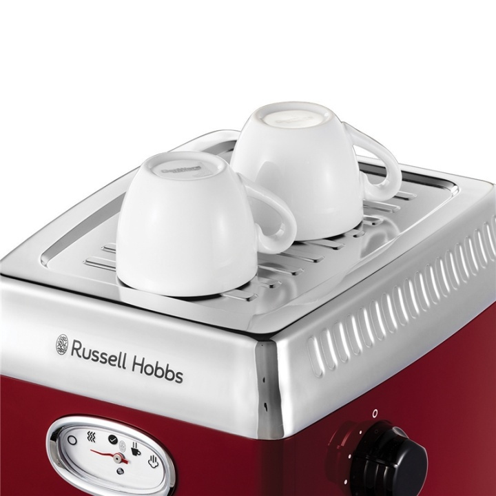 Russell Hobbs Espressomaskin 28250-56 Retro ryhmässä KOTI, TALOUS JA PUUTARHA / Kodinkoneet / Kahvikoneet ja tarvikkeet / Espressokoneet @ TP E-commerce Nordic AB (38-46021)
