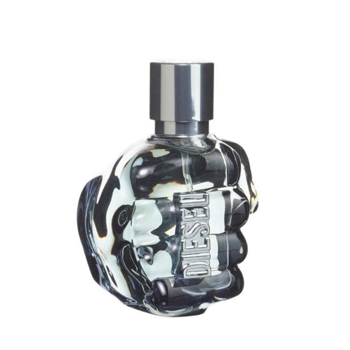 Diesel Only The Brave Edt 50ml ryhmässä KAUNEUS JA TERVEYS / Tuoksut & Parfyymit / Parfyymit / Miesten Tuoksut @ TP E-commerce Nordic AB (38-57123)