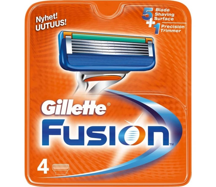 Gillette Fusion 4-pack ryhmässä KAUNEUS JA TERVEYS / Hiukset &Stailaus / Sheivaus ja trimmaus / Partahöylät & Tarvikkeet @ TP E-commerce Nordic AB (38-57202)