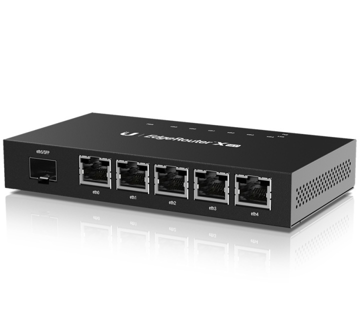 Ubiquiti EdgeRouter X, 5-Ports, SFP, Gigabit, Passive PoE, black ryhmässä TIETOKOONET & TARVIKKEET / Verkko / PoE @ TP E-commerce Nordic AB (38-62558)