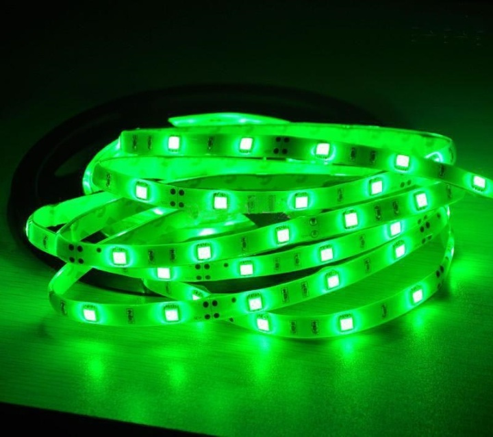 SMD LED-nauha, vihreä (30cm) ryhmässä AUTO / Auton valot / Diodi lamput & valot / SMD LED-strips @ TP E-commerce Nordic AB (38-6352)