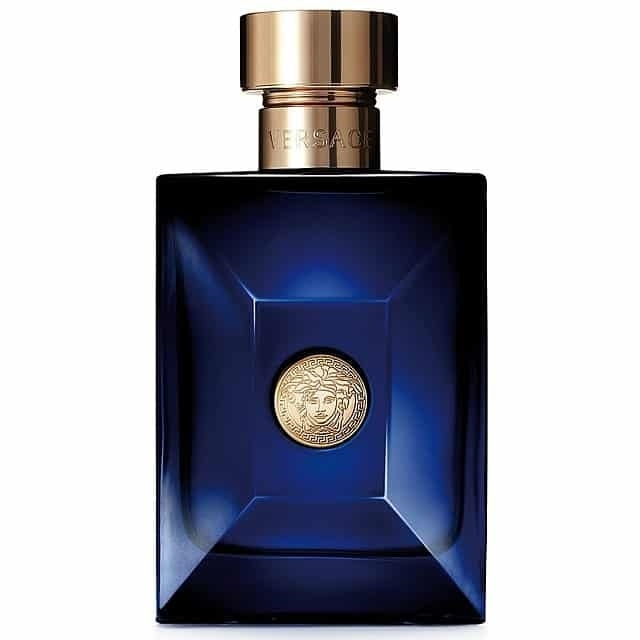 Versace Dylan Blue Edt 30ml ryhmässä KAUNEUS JA TERVEYS / Tuoksut & Parfyymit / Parfyymit / Miesten Tuoksut @ TP E-commerce Nordic AB (38-67534)