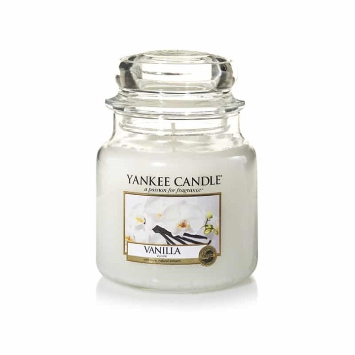 Yankee Candle Classic Medium Jar Vanilla Candle 411g ryhmässä KAUNEUS JA TERVEYS / Tuoksut & Parfyymit / Muut tuoksut / Tuoksukynttilät @ TP E-commerce Nordic AB (38-67683)