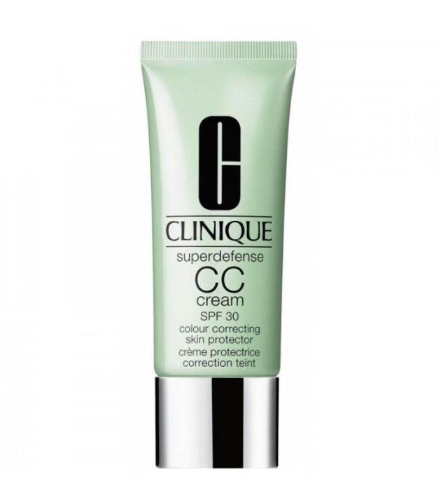 Clinique Superdefense CC Cream SPF30 Medium 40ml ryhmässä KAUNEUS JA TERVEYS / Meikit / Meikit Kasvot / CC/BB Voiteet @ TP E-commerce Nordic AB (38-68756)