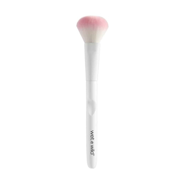 Wet n Wild Powder Brush ryhmässä KAUNEUS JA TERVEYS / Meikit / Tarvikkeet & Meikkisetit / Harjat & Pensselit @ TP E-commerce Nordic AB (38-69511)