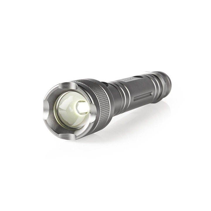 Nedis LED Taskulamppu | Paristokäyttöinen | 4.5 V DC | 10 W | 3x C/LR14 | Nimellisvaloteho: 500 lm | Valoalue: 250 m | Säteen kulma: 9.5 ° ryhmässä URHEILU, VAPAA-AIKA JA HARRASTUS / Taskulamput & Otsalamput / Taskulamput @ TP E-commerce Nordic AB (38-72807)