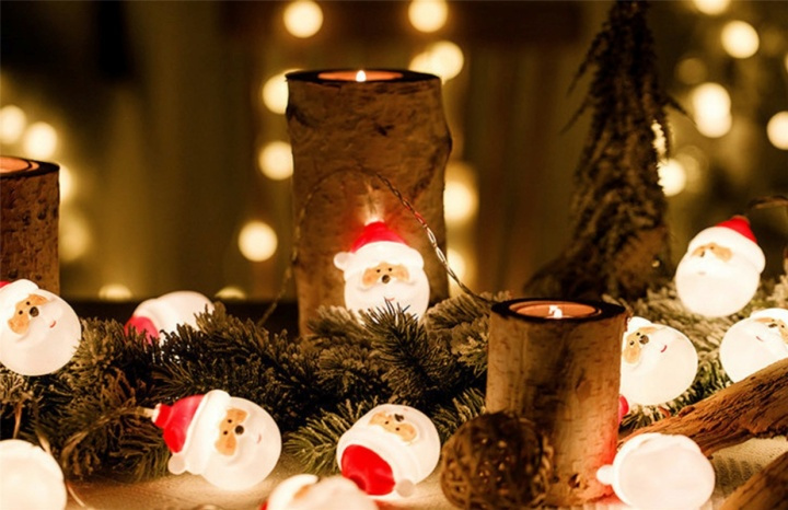 Koristeellinen joulukoriste 3m, tontut ryhmässä KODINELEKTRONIIKKA / Valaistus / LED-silmukka @ TP E-commerce Nordic AB (38-83014)
