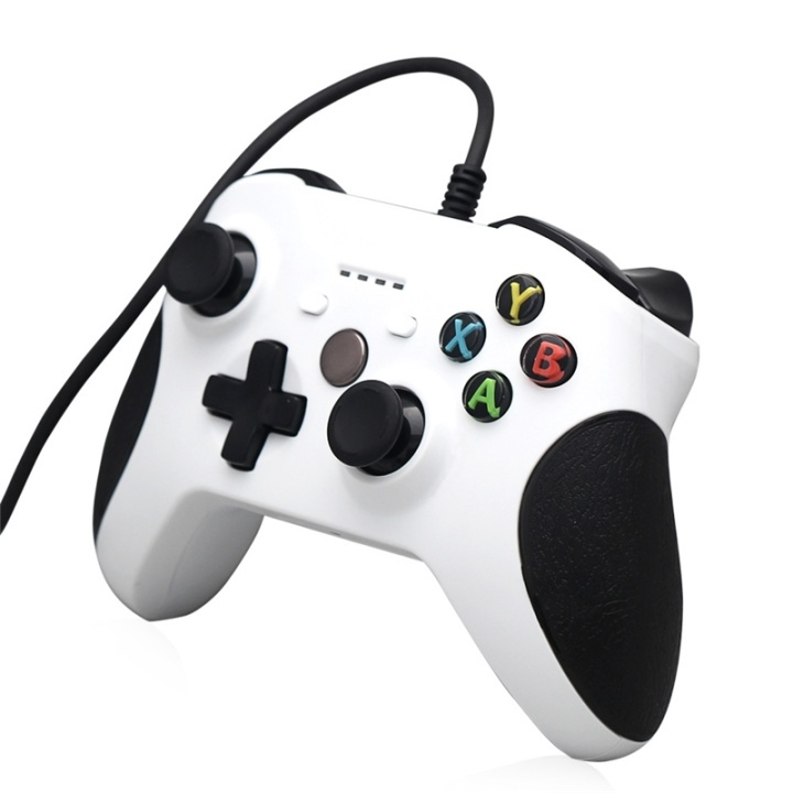 Trådad handkontroll till Xbox One/One S/One X, Vit ryhmässä KODINELEKTRONIIKKA / Pelikonsolit & Tarvikkeet / Xbox One @ TP E-commerce Nordic AB (38-86073)