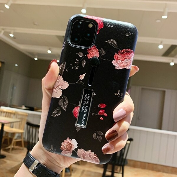 Muotikotelo sormipidikkeellä - iPhone 11 Pro, Kukat ryhmässä ÄLYPUHELIMET JA TABLETIT / Puhelimen suojakotelo / Apple / iPhone 11 Pro / Kuoret @ TP E-commerce Nordic AB (38-97542)