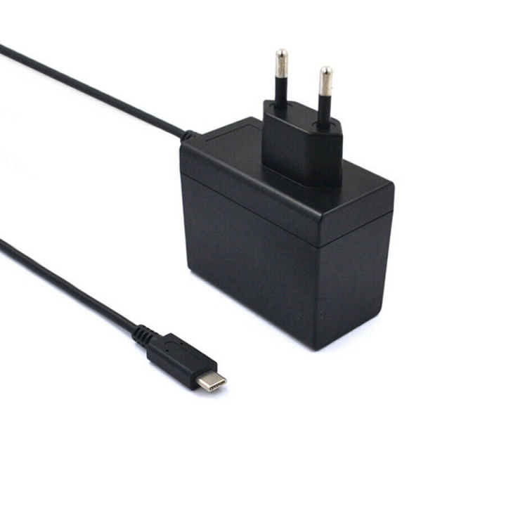 Matkalaturi Nintendo Switchille ryhmässä KODINELEKTRONIIKKA / Pelikonsolit & Tarvikkeet / Nintendo Switch / Tarvikkeet @ TP E-commerce Nordic AB (38-98771)
