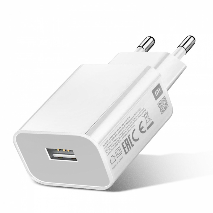 Xiaomi 2A USB-laturi, valkoinen ryhmässä ÄLYPUHELIMET JA TABLETIT / Laturit & Kaapelit / Seinälaturi / Seinälaturi USB @ TP E-commerce Nordic AB (38-99453)