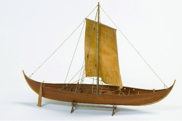 1:25 Roar Ege -Wooden hull ryhmässä URHEILU, VAPAA-AIKA JA HARRASTUS / Harrastus / Puumallit / Alukset @ TP E-commerce Nordic AB (A05429)