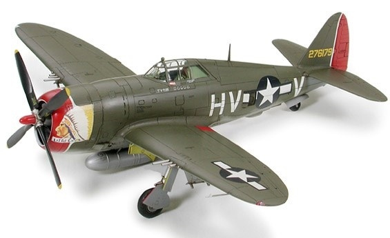 Tamiya 1/72 THUNDERBOLT P-47D ryhmässä URHEILU, VAPAA-AIKA JA HARRASTUS / Harrastus / Muovimallit / Lentokoneet/Helikopterit @ TP E-commerce Nordic AB (A06208)