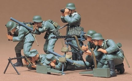 Tamiya 1/35 SAKSALAINEN KONEKIVÄÄRIN PYLVÄS ryhmässä URHEILU, VAPAA-AIKA JA HARRASTUS / Harrastus / Muovimallit / Hahmot @ TP E-commerce Nordic AB (A06254)