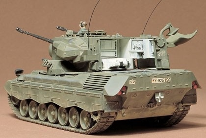 Tamiya 1/35 FLAKPANZER GEPARD ryhmässä URHEILU, VAPAA-AIKA JA HARRASTUS / Harrastus / Muovimallit / Sotilasajoneuvot (maa) @ TP E-commerce Nordic AB (A06272)