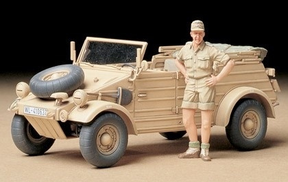 Tamiya 1/35 KUBELWAGEN TYPE 82 AFRICA ryhmässä URHEILU, VAPAA-AIKA JA HARRASTUS / Harrastus / Muovimallit / Sotilasajoneuvot (maa) @ TP E-commerce Nordic AB (A06330)