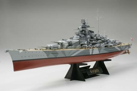 Tamiya 1/350 TIRPITZ ryhmässä URHEILU, VAPAA-AIKA JA HARRASTUS / Harrastus / Muovimallit / Alukset @ TP E-commerce Nordic AB (A06369)