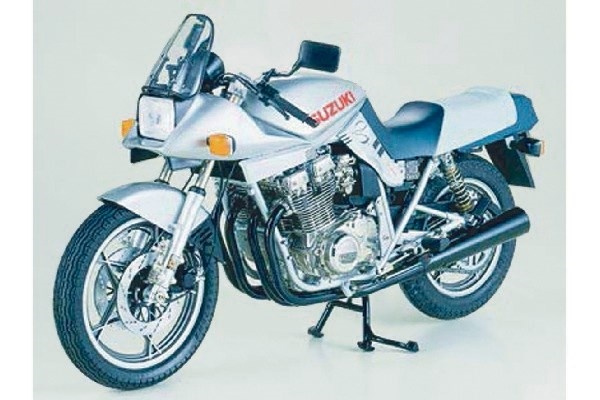 Tamiya 1/6 Suzuki GSX1100S Katana ryhmässä URHEILU, VAPAA-AIKA JA HARRASTUS / Harrastus / Muovimallit / Moottoripyörät @ TP E-commerce Nordic AB (A06429)