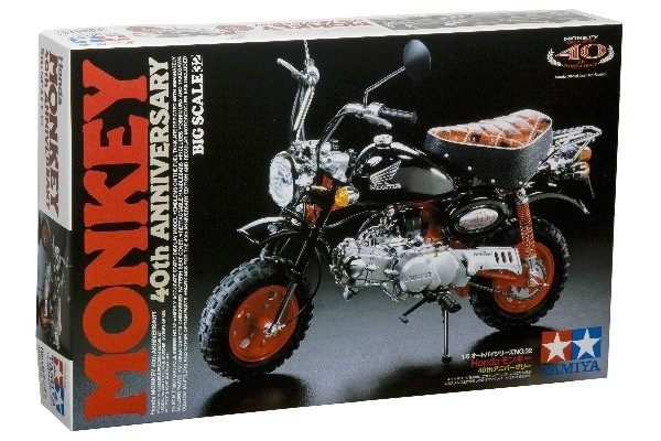 Tamiya 1/6 Honda Monkey 40th anniversary ryhmässä URHEILU, VAPAA-AIKA JA HARRASTUS / Harrastus / Muovimallit / Moottoripyörät @ TP E-commerce Nordic AB (A06433)