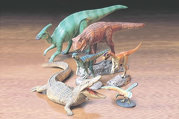 Tamiya 1/35 Mesozoic creatures ryhmässä URHEILU, VAPAA-AIKA JA HARRASTUS / Harrastus / Muovimallit / Sekalaiset @ TP E-commerce Nordic AB (A06466)