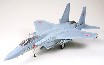 Tamiya 1/32 F-15j Eagle ryhmässä URHEILU, VAPAA-AIKA JA HARRASTUS / Harrastus / Muovimallit / Lentokoneet/Helikopterit @ TP E-commerce Nordic AB (A06505)