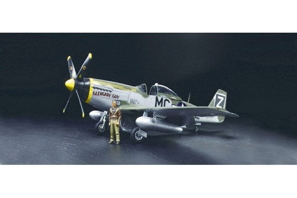 Tamiya 1/32 P-51 Mustang ryhmässä URHEILU, VAPAA-AIKA JA HARRASTUS / Harrastus / Muovimallit / Lentokoneet/Helikopterit @ TP E-commerce Nordic AB (A06508)