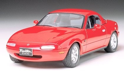 Tamiya 1/24 Eunos Roadster ryhmässä URHEILU, VAPAA-AIKA JA HARRASTUS / Harrastus / Muovimallit / Autot @ TP E-commerce Nordic AB (A06653)