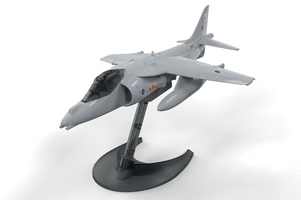 Airfix Quick Build Harrier ryhmässä URHEILU, VAPAA-AIKA JA HARRASTUS / Harrastus / Muovimallit / Aloituspakkaukset/Lahjapakkaukset @ TP E-commerce Nordic AB (A06733)