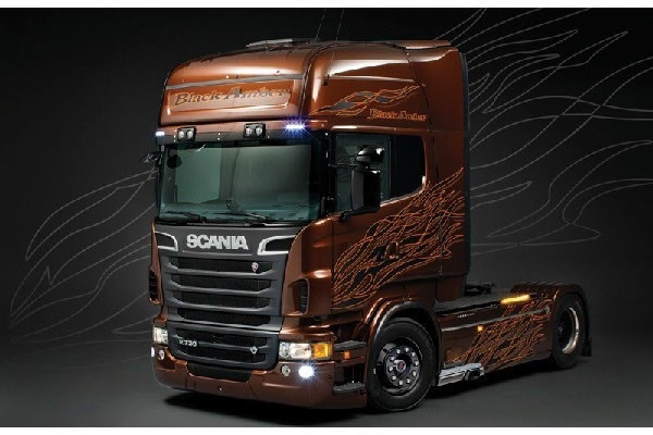 Italeri 1:24 SCANIA R BLACK AMBER ryhmässä URHEILU, VAPAA-AIKA JA HARRASTUS / Harrastus / Muovimallit / Autot @ TP E-commerce Nordic AB (A07018)