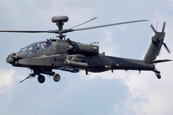 Italeri 1:48 AH-64D APACHE LONGBOW ryhmässä URHEILU, VAPAA-AIKA JA HARRASTUS / Harrastus / Muovimallit / Lentokoneet/Helikopterit @ TP E-commerce Nordic AB (A07117)
