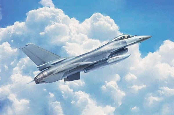 Italeri 1:48 F-16A Fighting Falcon ryhmässä URHEILU, VAPAA-AIKA JA HARRASTUS / Harrastus / Muovimallit / Lentokoneet/Helikopterit @ TP E-commerce Nordic AB (A07205)
