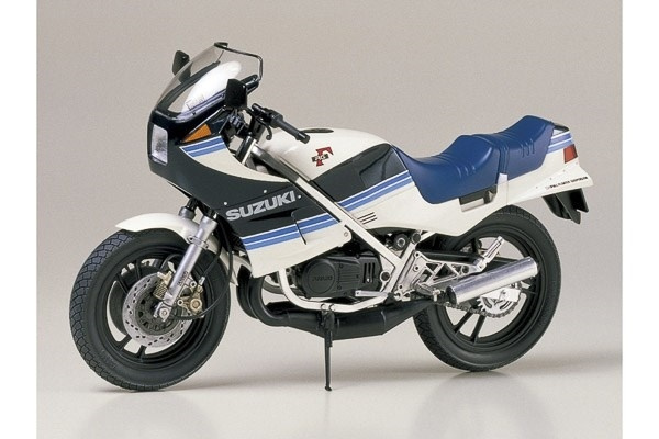 Tamiya 1/12 Suzuki RG250 ryhmässä URHEILU, VAPAA-AIKA JA HARRASTUS / Harrastus / Muovimallit / Moottoripyörät @ TP E-commerce Nordic AB (A07417)